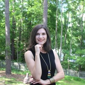 Meet your Posher, Lara